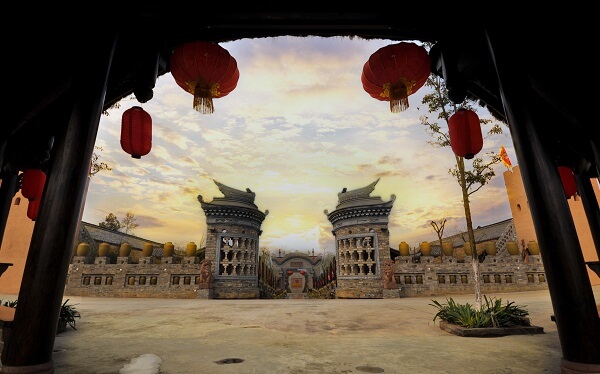 中国酒村----酒香云外.jpg