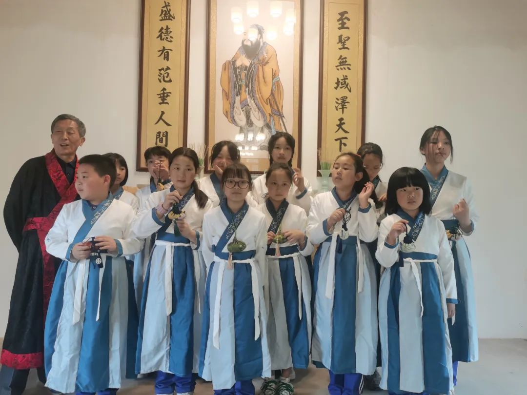 微信图片_20230829093255_1.jpg